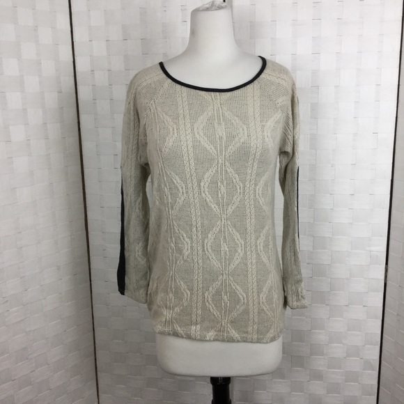 Monteau Sweaters - Monteau Gray sweater, black accents, Size S